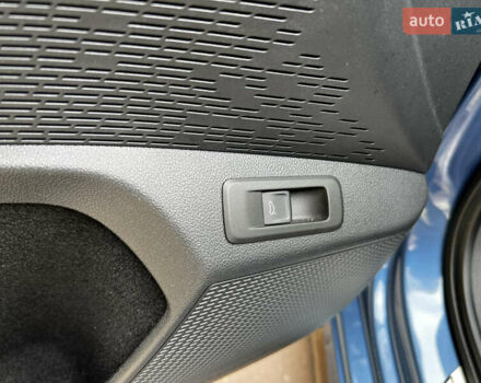 Синий Шкода Октавия, объемом двигателя 2 л и пробегом 170 тыс. км за 23300 $, фото 28 на Automoto.ua