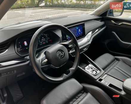 Синий Шкода Октавия, объемом двигателя 2 л и пробегом 170 тыс. км за 23300 $, фото 32 на Automoto.ua