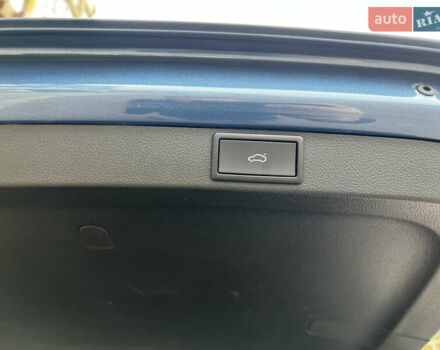 Синий Шкода Октавия, объемом двигателя 2 л и пробегом 170 тыс. км за 23300 $, фото 91 на Automoto.ua