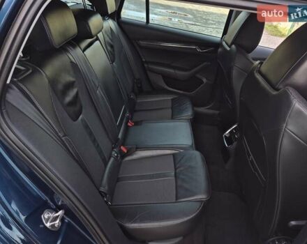Синій Шкода Октавія, об'ємом двигуна 2 л та пробігом 174 тис. км за 21400 $, фото 30 на Automoto.ua