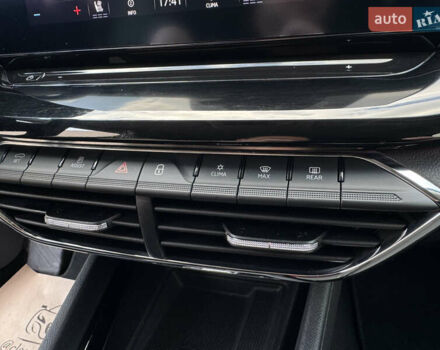 Синий Шкода Октавия, объемом двигателя 2 л и пробегом 170 тыс. км за 23400 $, фото 35 на Automoto.ua