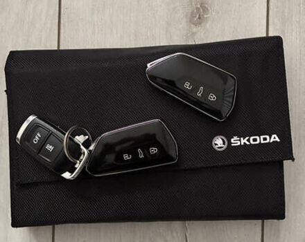 Синій Шкода Октавія, об'ємом двигуна 1.97 л та пробігом 196 тис. км за 25500 $, фото 25 на Automoto.ua