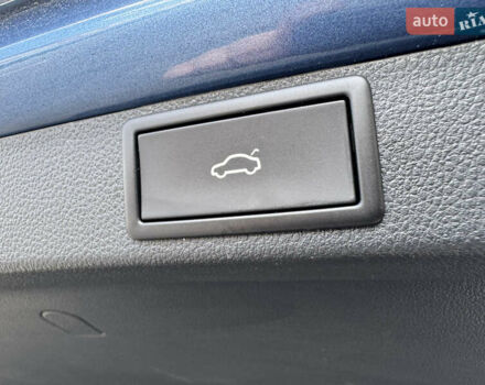 Синий Шкода Октавия, объемом двигателя 2 л и пробегом 170 тыс. км за 23400 $, фото 7 на Automoto.ua