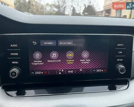 Синій Шкода Октавія, об'ємом двигуна 1.97 л та пробігом 208 тис. км за 19999 $, фото 24 на Automoto.ua