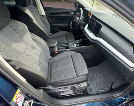 Синий Шкода Октавия, объемом двигателя 1.97 л и пробегом 225 тыс. км за 20000 $, фото 25 на Automoto.ua