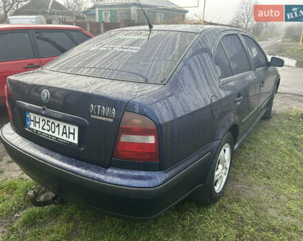 Синий Шкода Октавия, объемом двигателя 1.8 л и пробегом 280 тыс. км за 3500 $, фото 3 на Automoto.ua
