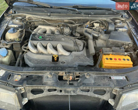 Синий Шкода Октавия, объемом двигателя 1.8 л и пробегом 280 тыс. км за 3500 $, фото 10 на Automoto.ua