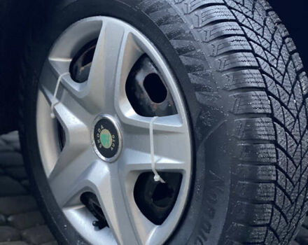 Синий Шкода Октавия, объемом двигателя 1.6 л и пробегом 317 тыс. км за 2650 $, фото 55 на Automoto.ua