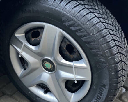 Синий Шкода Октавия, объемом двигателя 1.6 л и пробегом 317 тыс. км за 2650 $, фото 53 на Automoto.ua