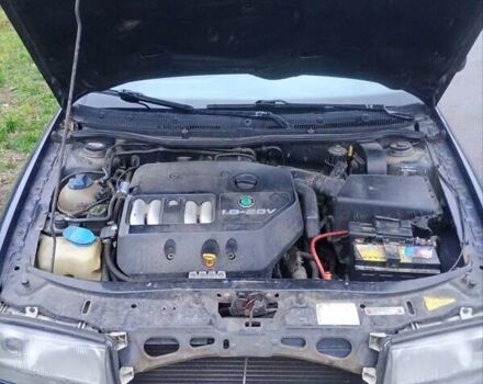 Синий Шкода Октавия, объемом двигателя 1.8 л и пробегом 600 тыс. км за 3500 $, фото 10 на Automoto.ua