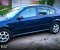Синий Шкода Октавия, объемом двигателя 1.6 л и пробегом 270 тыс. км за 2500 $, фото 1 на Automoto.ua