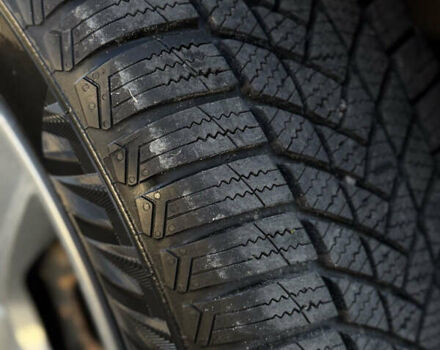 Синий Шкода Октавия, объемом двигателя 1.6 л и пробегом 317 тыс. км за 2650 $, фото 59 на Automoto.ua