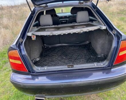 Синий Шкода Октавия, объемом двигателя 1.8 л и пробегом 200 тыс. км за 3500 $, фото 4 на Automoto.ua