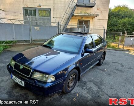 Синий Шкода Октавия, объемом двигателя 1.8 л и пробегом 400 тыс. км за 3500 $, фото 9 на Automoto.ua