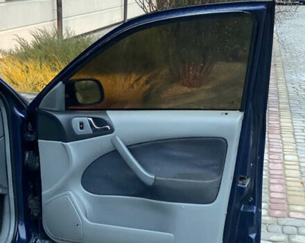 Синий Шкода Октавия, объемом двигателя 1.6 л и пробегом 317 тыс. км за 2650 $, фото 41 на Automoto.ua