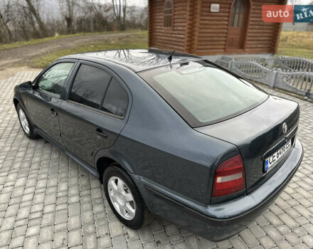 Синій Шкода Октавія, об'ємом двигуна 1.6 л та пробігом 288 тис. км за 2599 $, фото 7 на Automoto.ua