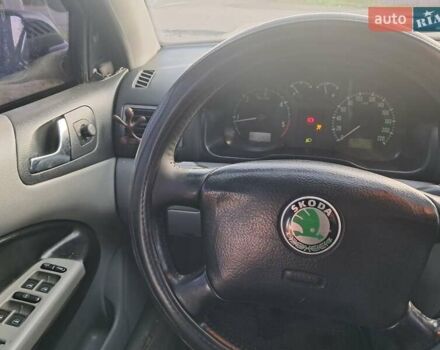 Синій Шкода Октавія, об'ємом двигуна 1.9 л та пробігом 398 тис. км за 3350 $, фото 6 на Automoto.ua