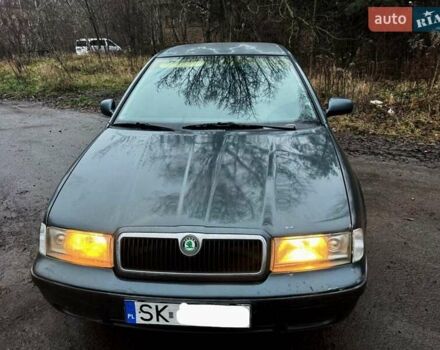 Синий Шкода Октавия, объемом двигателя 2 л и пробегом 300 тыс. км за 1652 $, фото 1 на Automoto.ua