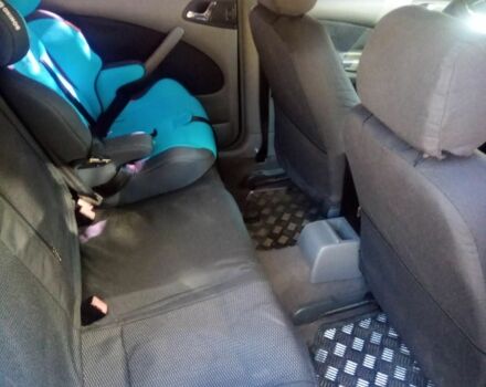 Синий Шкода Октавия, объемом двигателя 1.6 л и пробегом 405 тыс. км за 2600 $, фото 4 на Automoto.ua