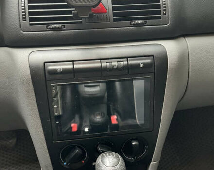 Синий Шкода Октавия, объемом двигателя 1.78 л и пробегом 438 тыс. км за 4200 $, фото 13 на Automoto.ua