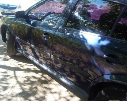 Синий Шкода Октавия, объемом двигателя 1.6 л и пробегом 405 тыс. км за 2600 $, фото 1 на Automoto.ua