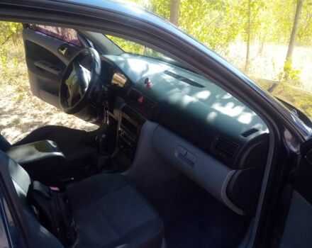 Синий Шкода Октавия, объемом двигателя 1.6 л и пробегом 405 тыс. км за 2600 $, фото 3 на Automoto.ua