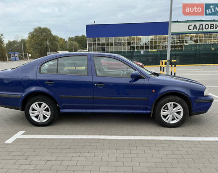 Синий Шкода Октавия, объемом двигателя 1.78 л и пробегом 438 тыс. км за 4200 $, фото 3 на Automoto.ua