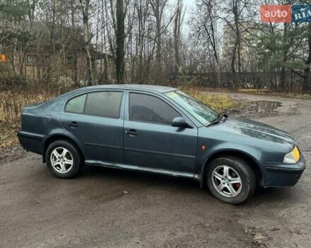 Синий Шкода Октавия, объемом двигателя 2 л и пробегом 300 тыс. км за 1652 $, фото 3 на Automoto.ua