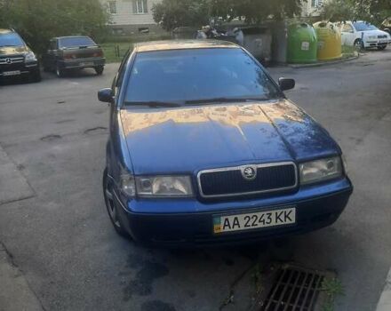 Синій Шкода Октавія, об'ємом двигуна 1.6 л та пробігом 376 тис. км за 2550 $, фото 8 на Automoto.ua