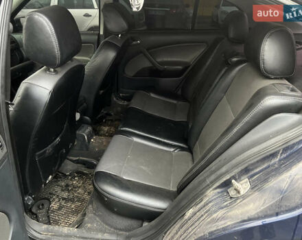 Синій Шкода Октавія, об'ємом двигуна 1.78 л та пробігом 345 тис. км за 2100 $, фото 10 на Automoto.ua