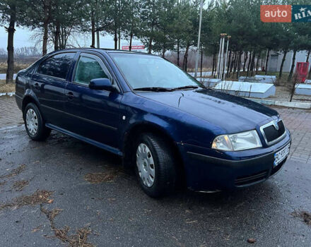 Синий Шкода Октавия, объемом двигателя 1.78 л и пробегом 300 тыс. км за 3999 $, фото 2 на Automoto.ua