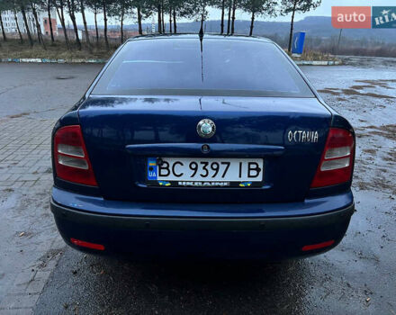 Синий Шкода Октавия, объемом двигателя 1.78 л и пробегом 300 тыс. км за 3999 $, фото 4 на Automoto.ua