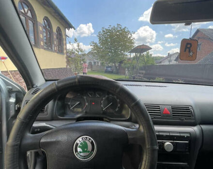 Синий Шкода Октавия, объемом двигателя 1.9 л и пробегом 470 тыс. км за 3400 $, фото 4 на Automoto.ua