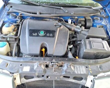 Синий Шкода Октавия, объемом двигателя 1.6 л и пробегом 277 тыс. км за 3500 $, фото 13 на Automoto.ua