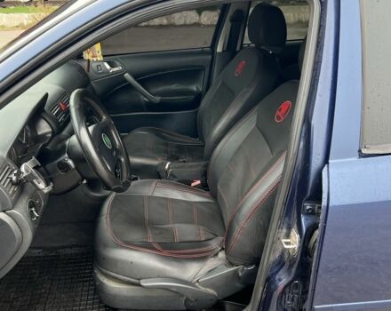 Шкода Октавия 2002 в Пятихатках на Automoto.ua Синий Шкода Октавия, объемом двигателя 1.9 л и пробегом 300 тыс. км за 4100 $, фото 6 на Automoto.ua