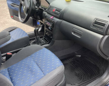 Синий Шкода Октавия, объемом двигателя 1.6 л и пробегом 353 тыс. км за 2999 $, фото 5 на Automoto.ua