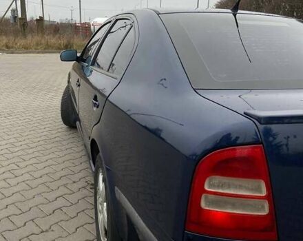 Синий Шкода Октавия, объемом двигателя 1.78 л и пробегом 330 тыс. км за 4500 $, фото 3 на Automoto.ua