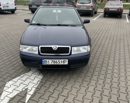 Синий Шкода Октавия, объемом двигателя 1.6 л и пробегом 242 тыс. км за 4800 $, фото 2 на Automoto.ua