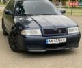 Синий Шкода Октавия, объемом двигателя 1.6 л и пробегом 215 тыс. км за 5000 $, фото 1 на Automoto.ua