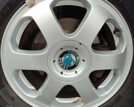 Синий Шкода Октавия, объемом двигателя 1.6 л и пробегом 147 тыс. км за 5150 $, фото 53 на Automoto.ua