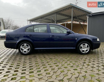 Синій Шкода Октавія, об'ємом двигуна 1.6 л та пробігом 240 тис. км за 4800 $, фото 10 на Automoto.ua