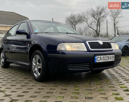 Синій Шкода Октавія, об'ємом двигуна 1.6 л та пробігом 240 тис. км за 4800 $, фото 5 на Automoto.ua