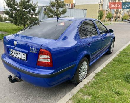 Синий Шкода Октавия, объемом двигателя 1.78 л и пробегом 186 тыс. км за 5700 $, фото 1 на Automoto.ua