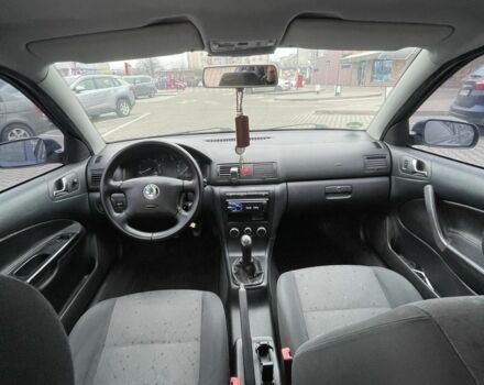 Синий Шкода Октавия, объемом двигателя 1.6 л и пробегом 242 тыс. км за 4800 $, фото 6 на Automoto.ua