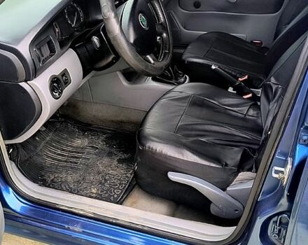 Синій Шкода Октавія, об'ємом двигуна 1.6 л та пробігом 315 тис. км за 3800 $, фото 12 на Automoto.ua