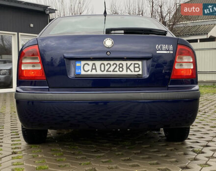 Синій Шкода Октавія, об'ємом двигуна 1.6 л та пробігом 240 тис. км за 4800 $, фото 13 на Automoto.ua