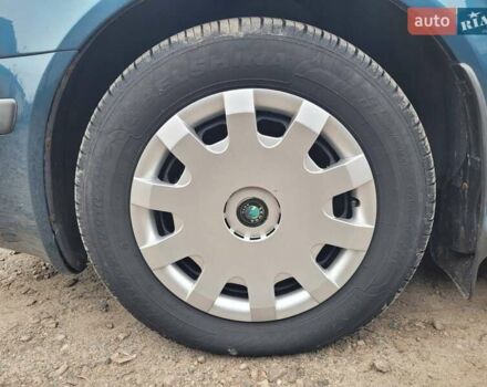 Синий Шкода Октавия, объемом двигателя 1.6 л и пробегом 150 тыс. км за 4899 $, фото 41 на Automoto.ua