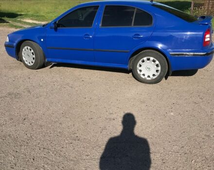 Синий Шкода Октавия, объемом двигателя 1.6 л и пробегом 218 тыс. км за 4800 $, фото 1 на Automoto.ua