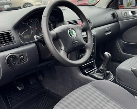 Синий Шкода Октавия, объемом двигателя 1.6 л и пробегом 151 тыс. км за 6900 $, фото 9 на Automoto.ua