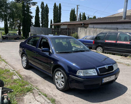 Синій Шкода Октавія, об'ємом двигуна 2 л та пробігом 265 тис. км за 5000 $, фото 3 на Automoto.ua